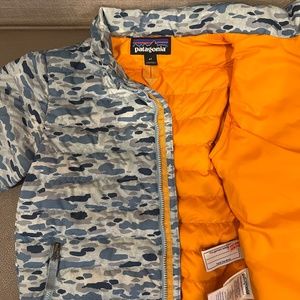 Patagonia down jacket - boys 4t camouflage